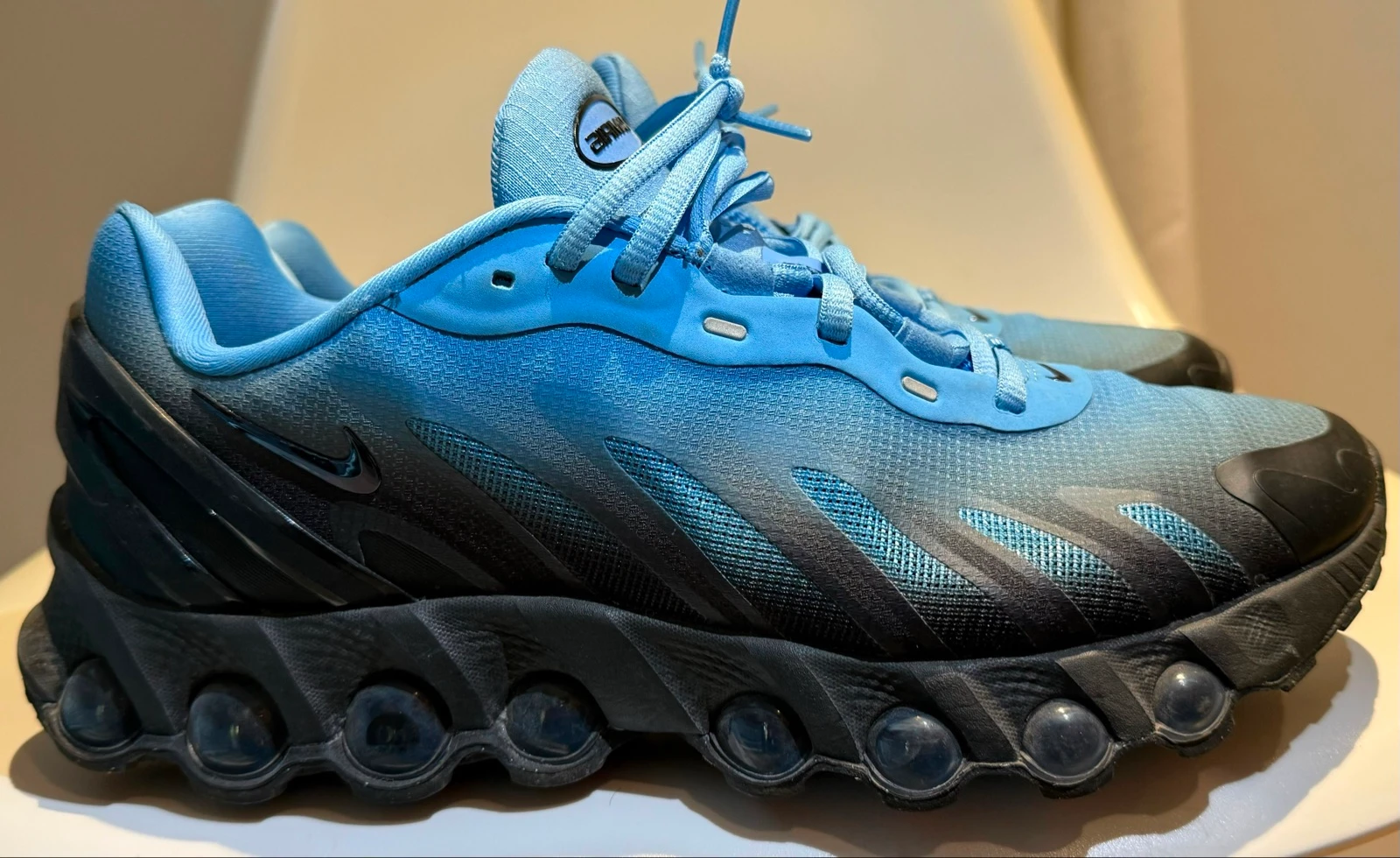 Nike air Max Dn – photo 3